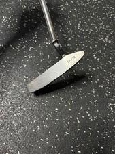 Titleist Dead Center Topsighter TS-256 Putter Mens RH 35” Orig. Grip