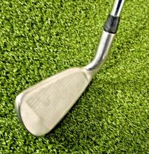 TaylorMade 200 4 Iron  /  RH  /  Stiff Steel ~38.75"  /  Nice Grip  /  jd8248