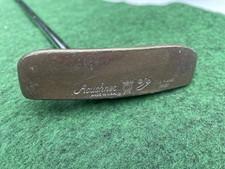 Acushnet Bulls Eye Wide Flange Offset 35.75” Putter With Fluted Steel Shaft