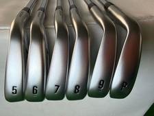 Callaway APEX Ai200 Iron set 5-pw / Modus 105 S