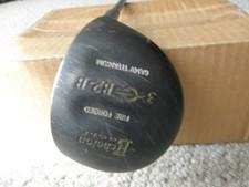 Men right handed regular graphite Echelon B2-B Titanium 3 wood