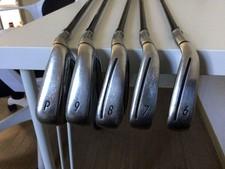 TaylMade Steel Iron 6P cavity back S shafts used